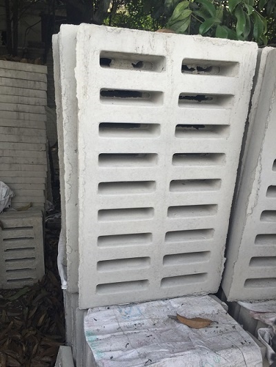 水泥雨水篦子圖片，水泥雨水篦子高清圖片，水泥雨水篦子成品圖片，水泥雨水口立篦子圖片，四孔水泥雨水篦子圖片